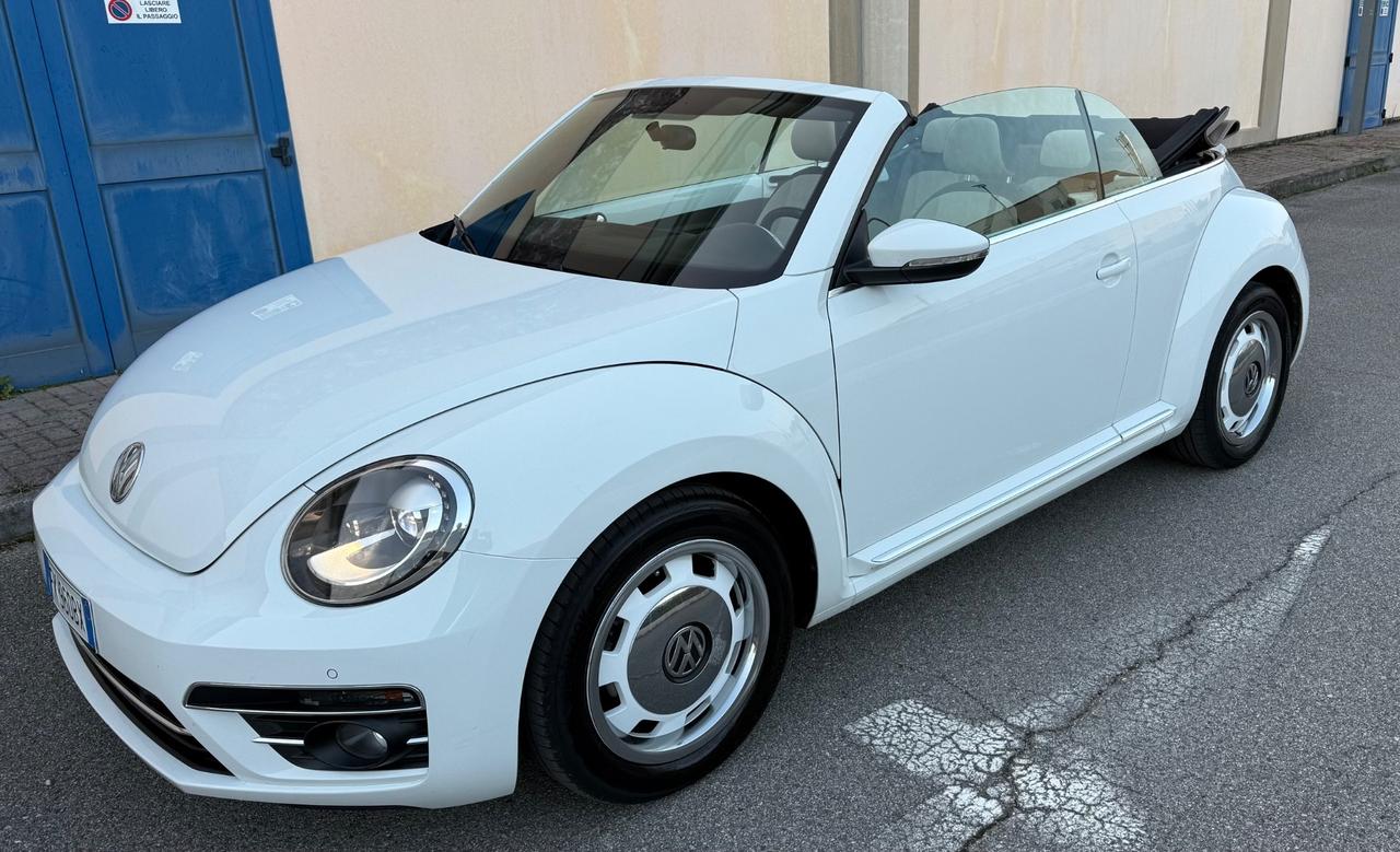 Volkswagen Maggiolino Cabrio 2.0 TDI DSG Design BlueMotion Technology