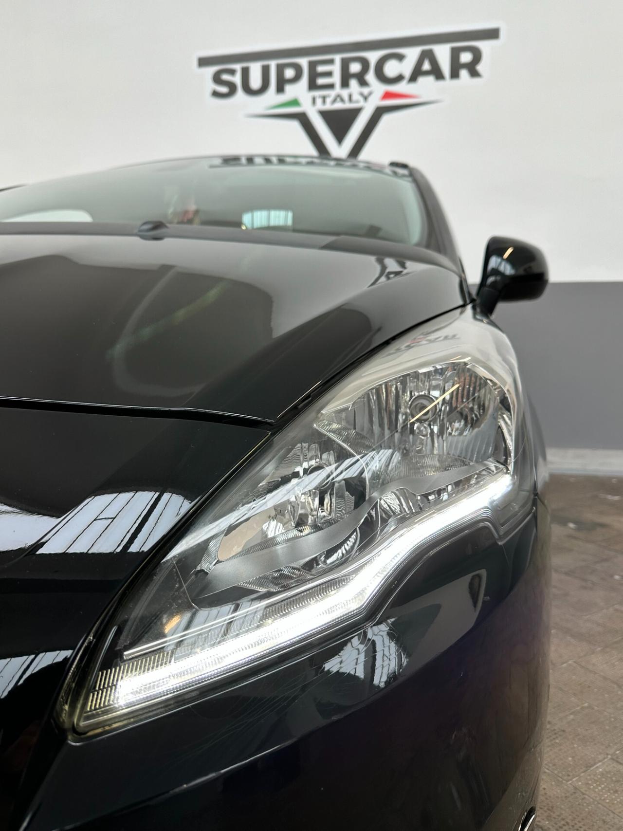 Peugeot 5008 1.6 Diesel, Euro 5B, uni propr, full optional