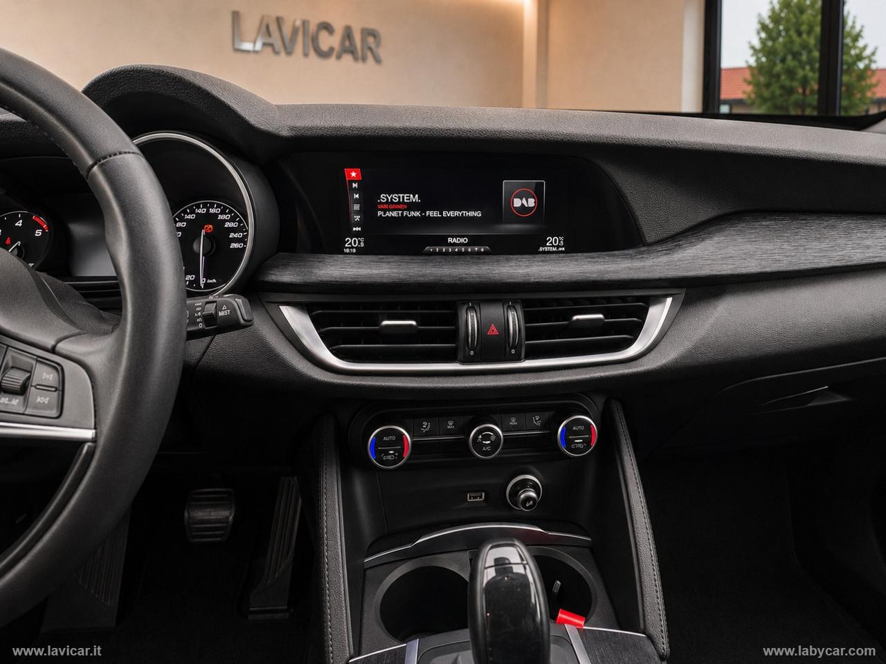 ALFA ROMEO Stelvio 2.2 T.diesel 160CV AT8 RWD R.Ed.