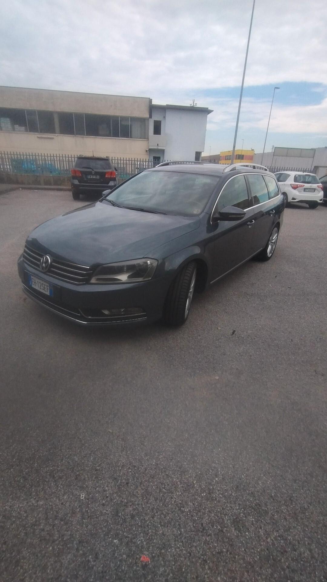 Volkswagen Passat 2.0 TDI DSG Highline BlueM. Tech.