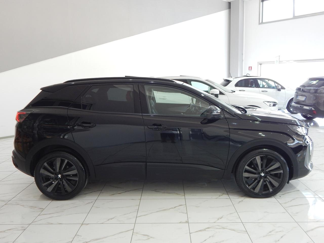 Peugeot 3008 1.5 bluehdi GT Pack Black S&S EAT8 TETTO-NAVI-PELLE-LED
