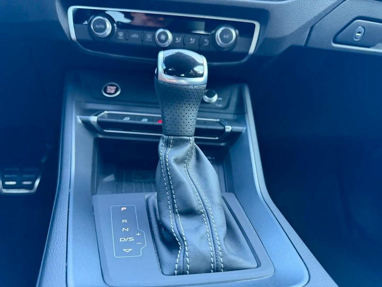 Audi Q3 SPB 35 TDI S tronic line edition GRANZIA UFFICIALE AUDI GENNAIO 2027 + 12 MESI GARANZIA NOSTRA