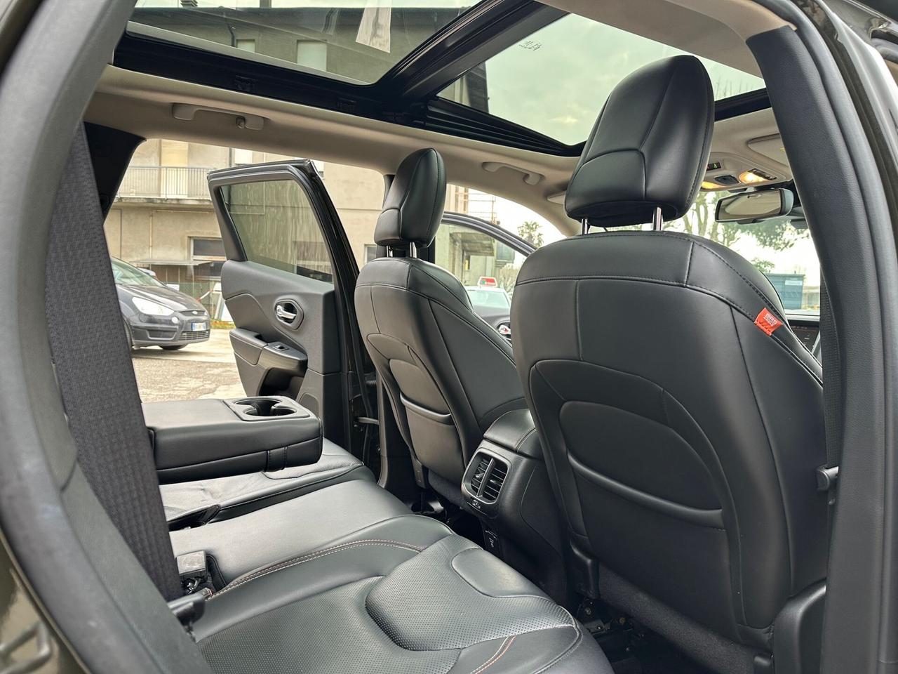 Jeep Cherokee 2.2 Multijet 75 Anniversary Edition Drive 4x4 2019