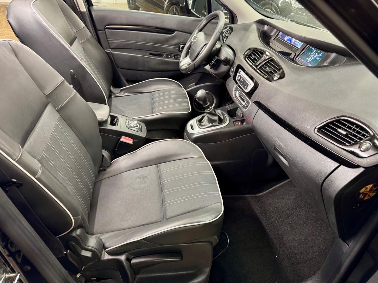 Renault Scenic Scénic XMod 1.5 dCi 110CV