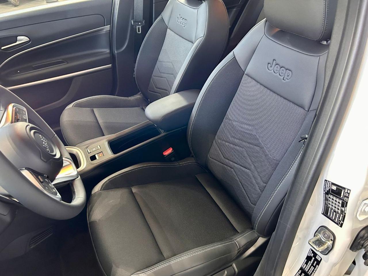 Jeep Avenger 1.2 Turbo 100 CV MHEV Altitude