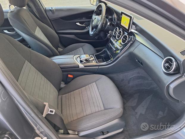 Mercedes Benz C 200 136cv. Automatica