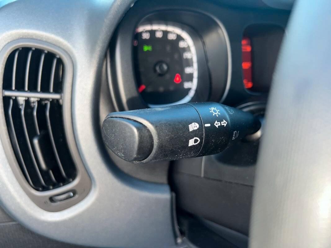 Fiat Panda City Cross 1.0 hybrid City Cross s&s 70cv Con CARPLAY