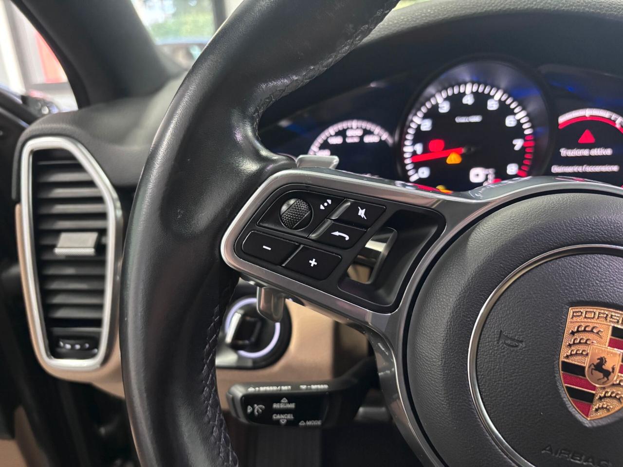 PORSCHE CAYENNE COUPE 3.0 V6 TETTO-LED