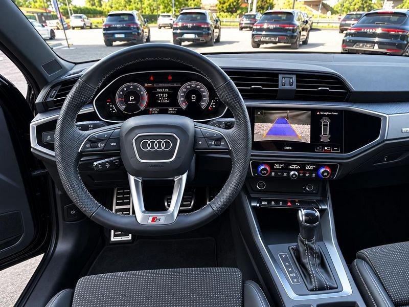 Audi Q3 SPB 40 TDI Quattro S-tronic Identity Black 193 CV