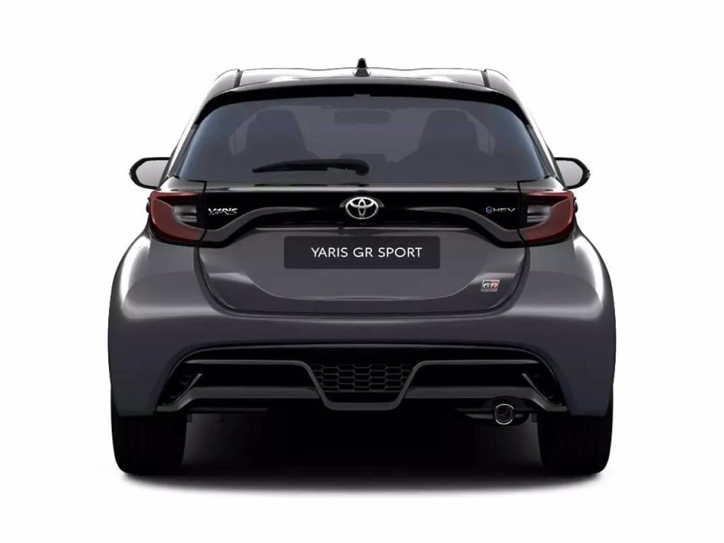 TOYOTA Yaris 1.5h 130 gr sport del 2024