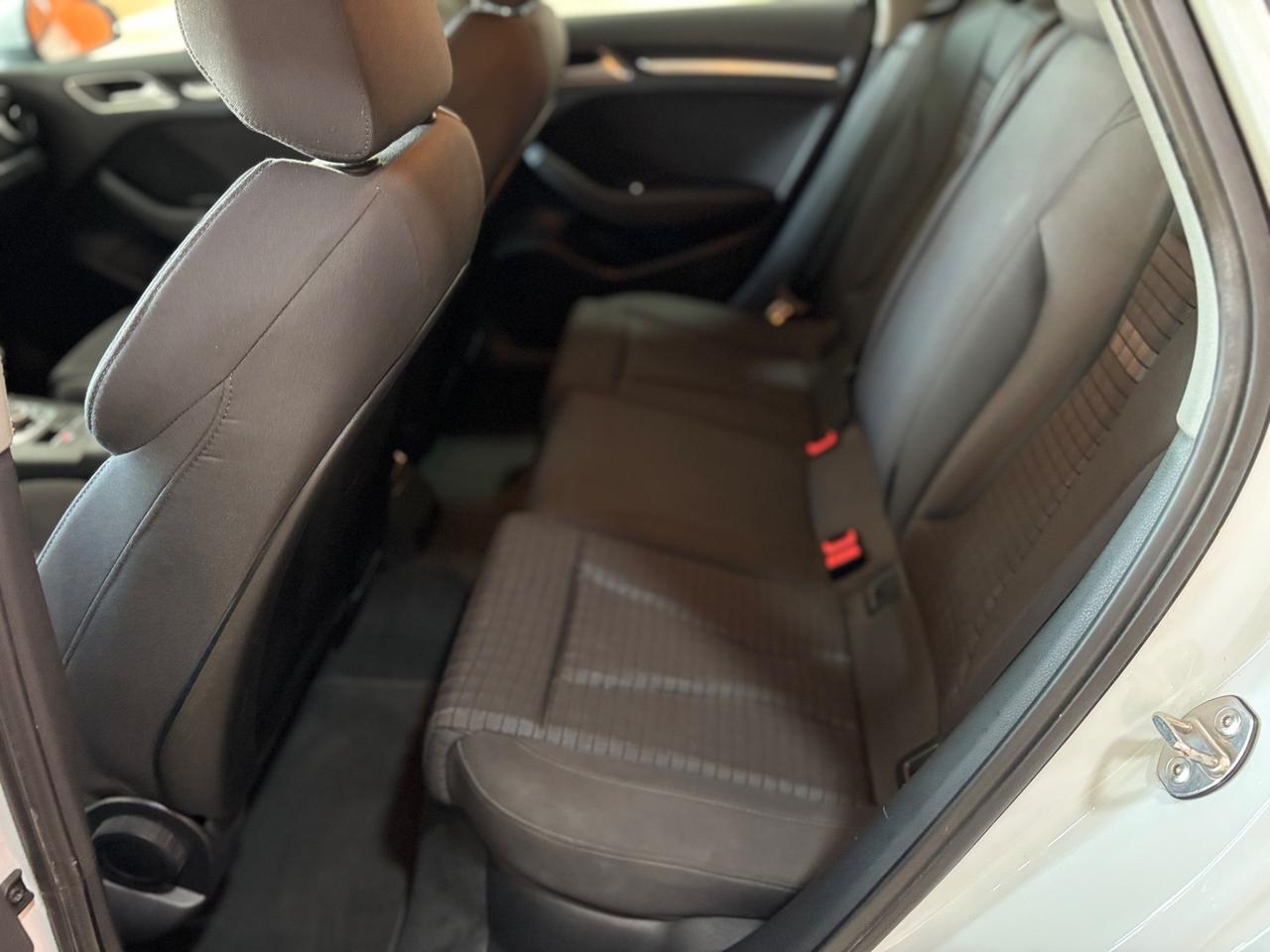 Audi A3 SPB 1.6 TDI 116 CV Sport permute finanziamenti