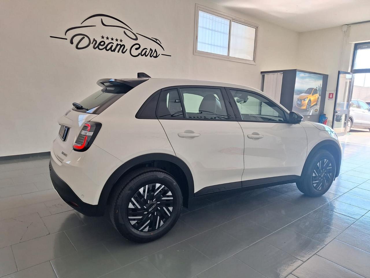 Fiat 600 Hybrid 110 CV DCT MHEV La Prima
