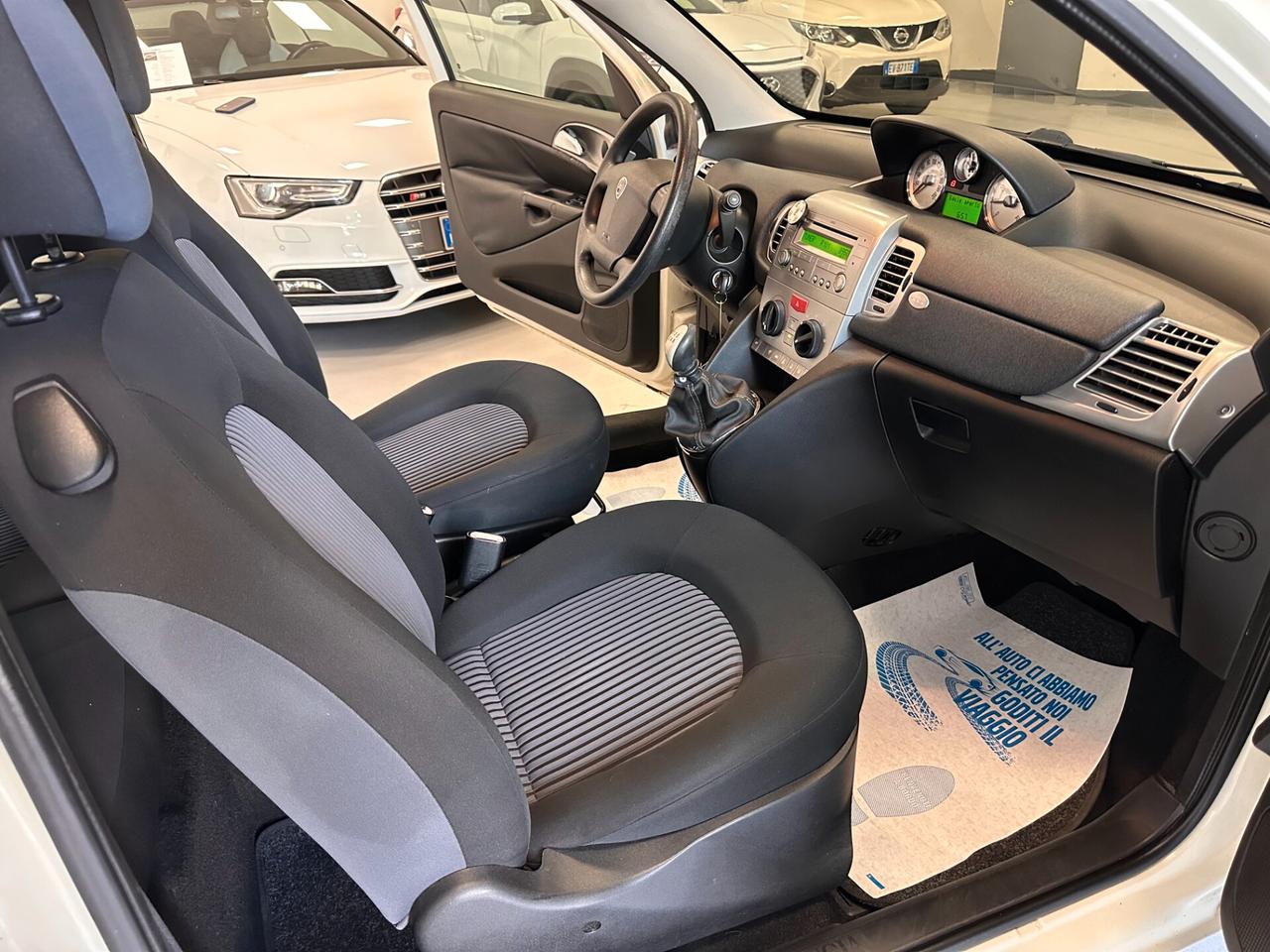 LANCIA YPSILON 1.2 BENZINA