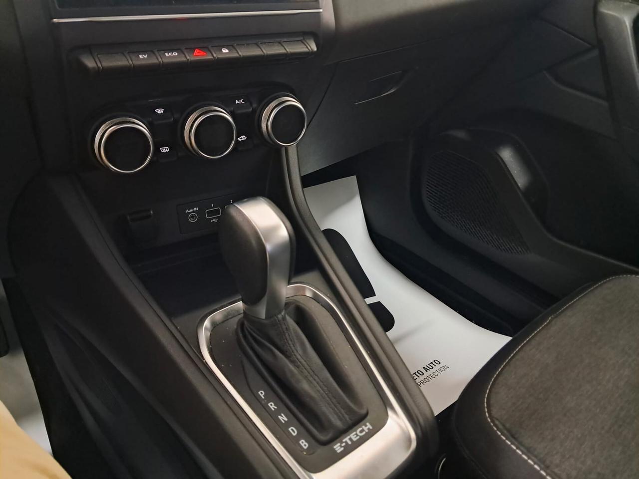 Renault Captur Full Hybrid E-Tech 145 CV Business