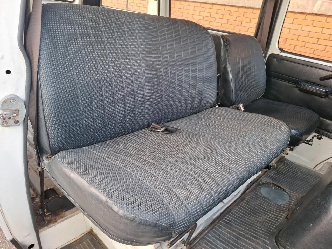 Bedford CF 97 1980 5 marce