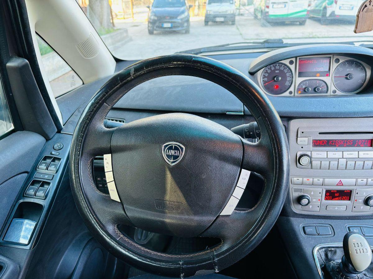 Lancia Musa 1.4 16V 6 marce Poltrona Frau