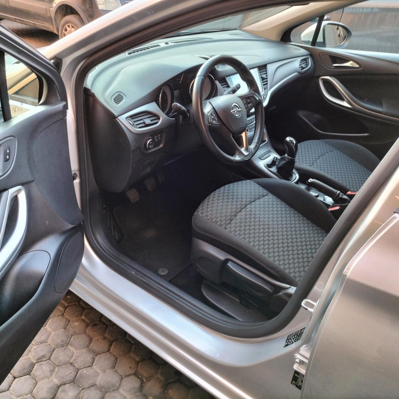 Opel Astra 1.6 CDTi 110CV Start&Stop Sports Tourer Advance