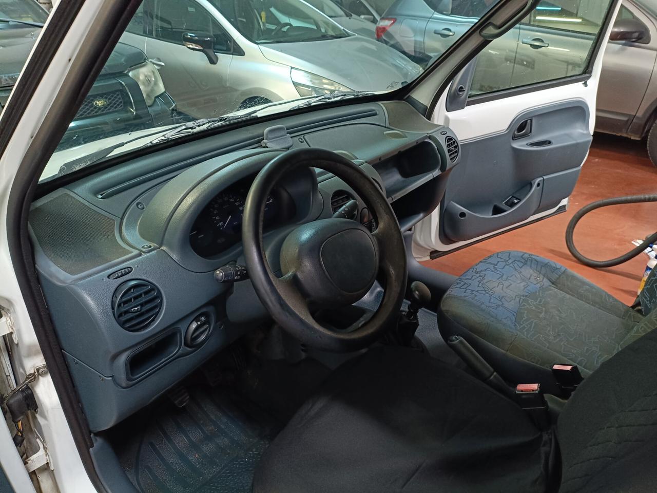 Renault Kangoo 1.2 cat Express