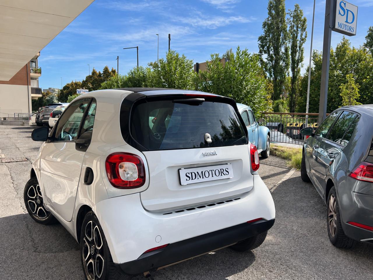 Smart fortwo coupe Fortwo 1.0 Youngster 71cv twinamic *Promo SD 2026*