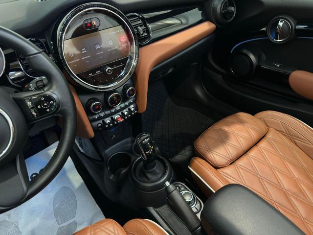 MINI Mini 1.5 Cooper Cabrio