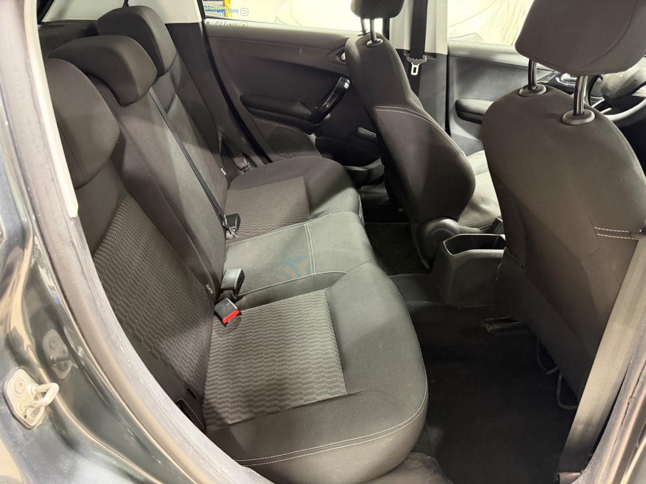 Peugeot 208 BlueHDi 75 5 porte Allure