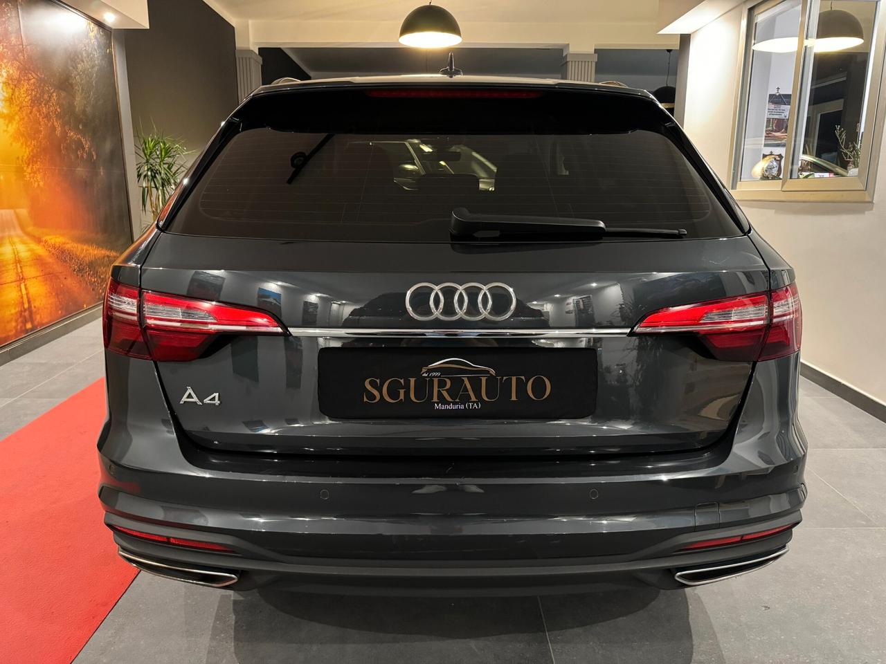 AUDI A4 AVANT 35 TDI S-TRONIC BUSINESS 2020