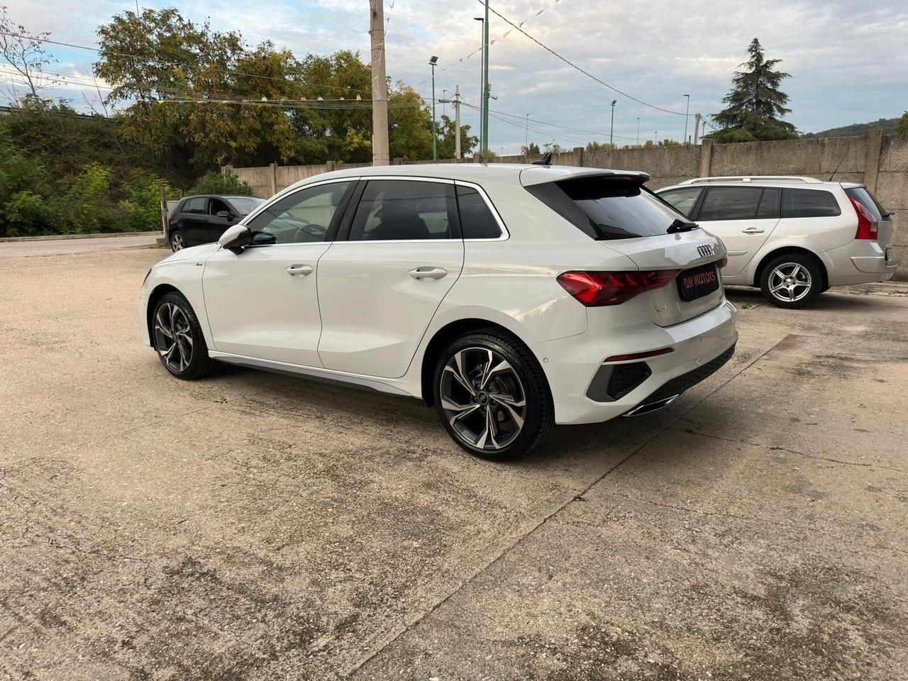 Audi A3 SPB 30 g-tron S tronic line edition