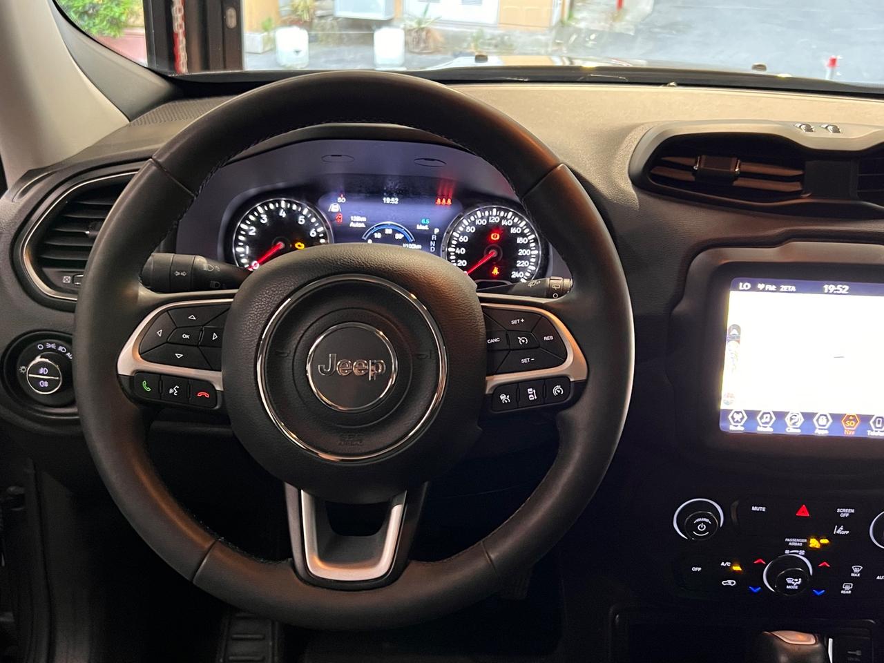 Jeep Renegade 1.5 Turbo T4 MHEV Limited
