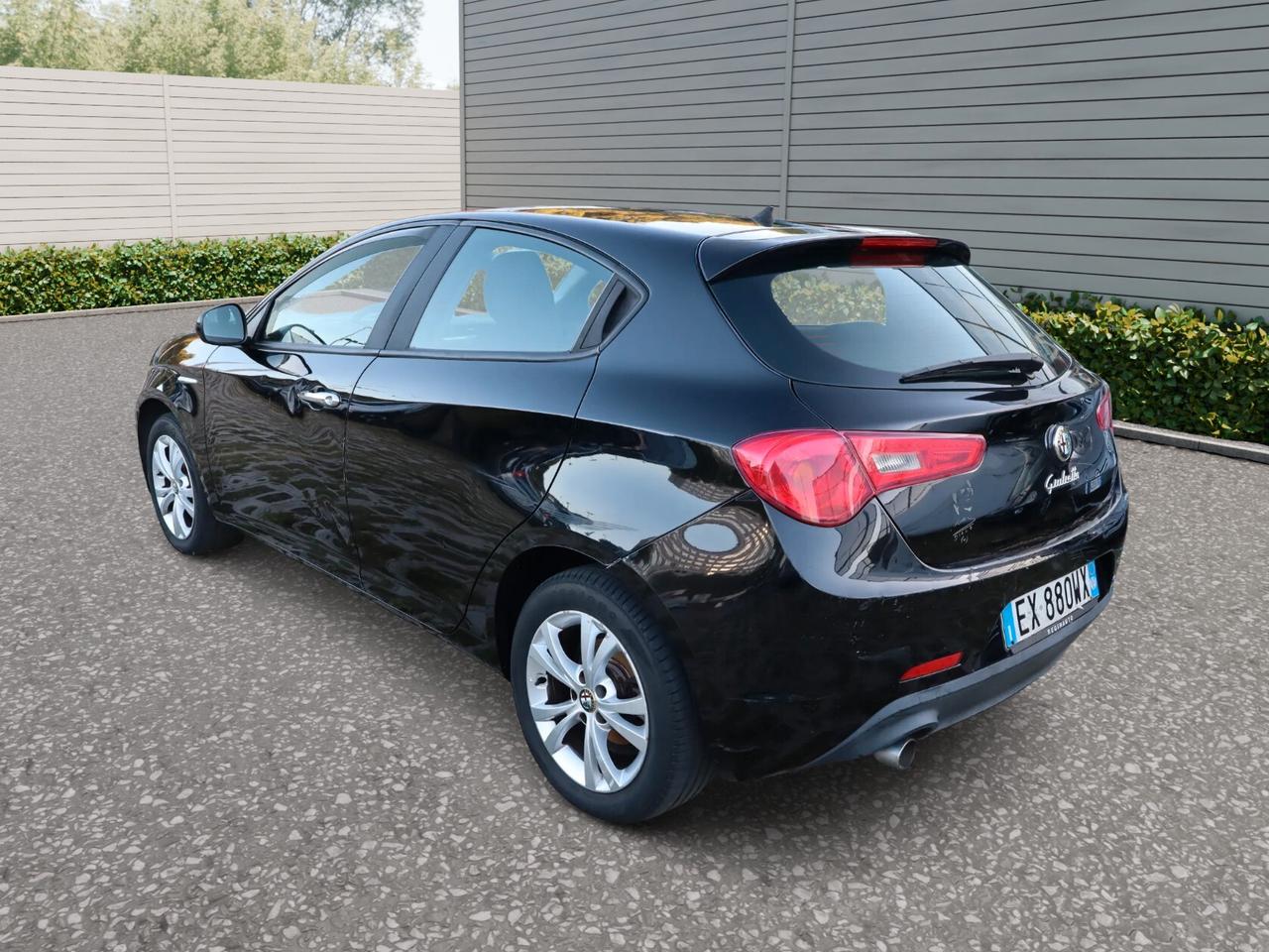 Alfa Romeo Giulietta 1.4cc 120cv GPL Progression + Block Shaft