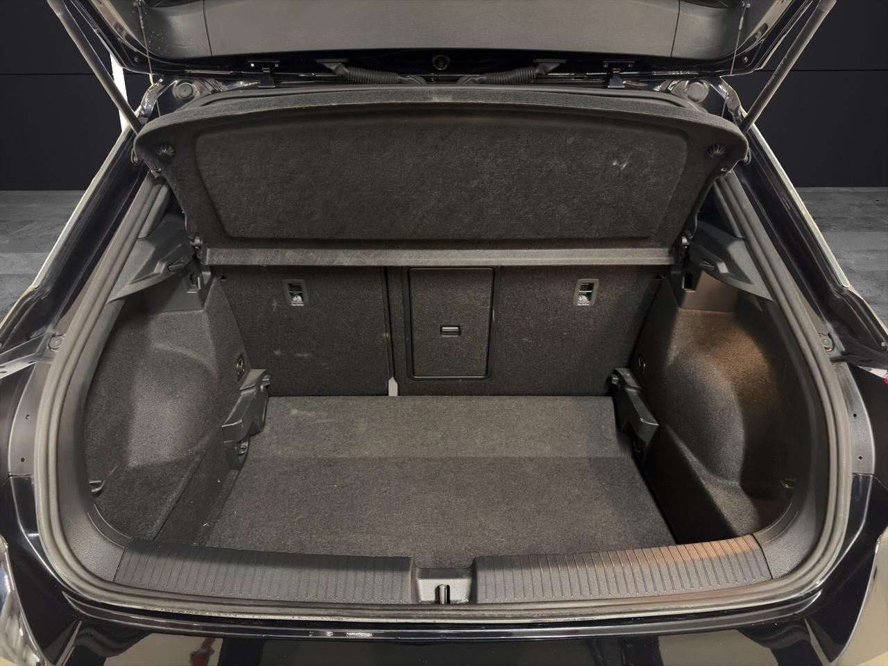 Volkswagen T-Roc 1.0 TSI R-Line