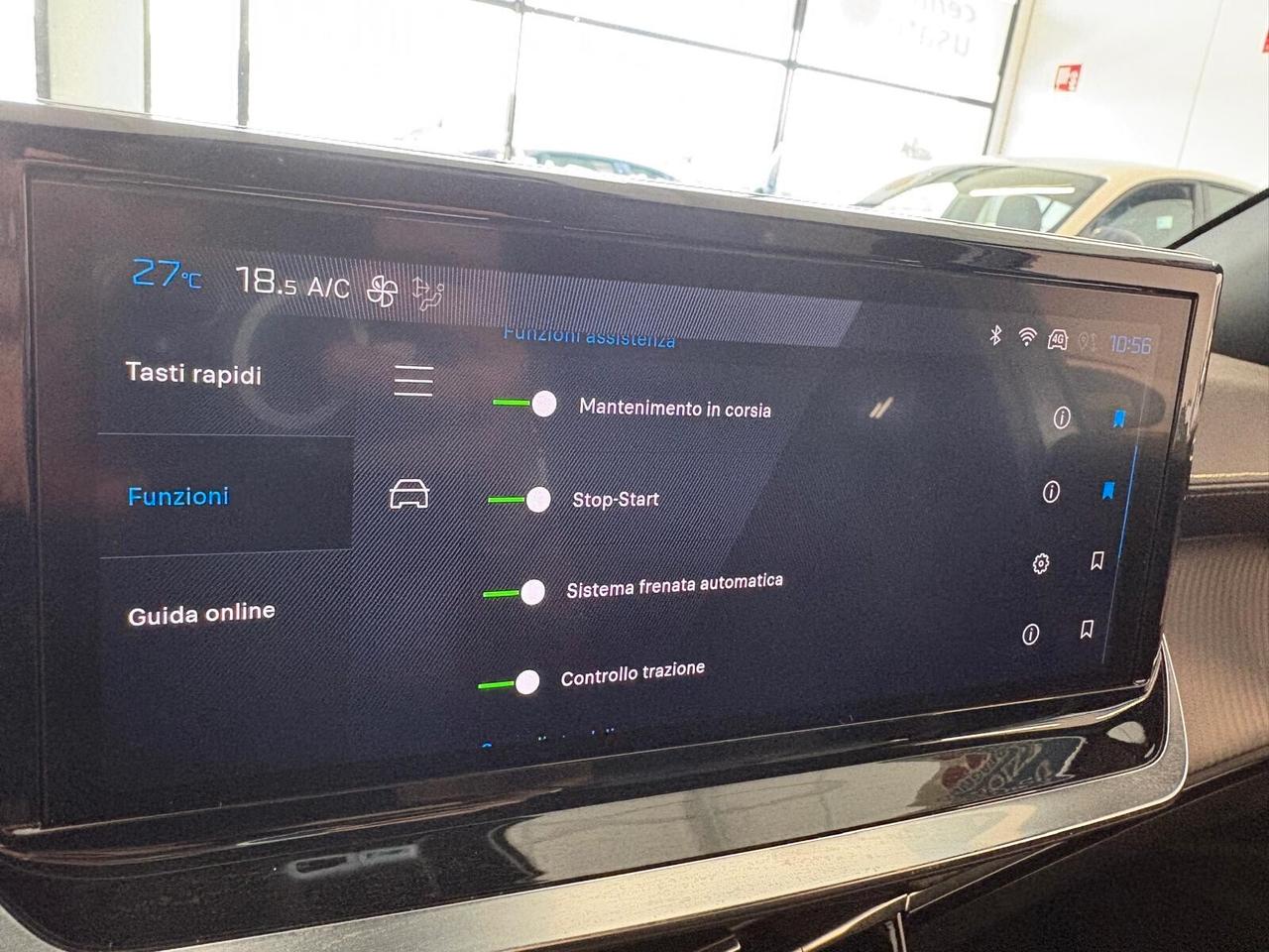 Peugeot 2008 GT Hybrid 145 e-DCS6 SPOTICAR