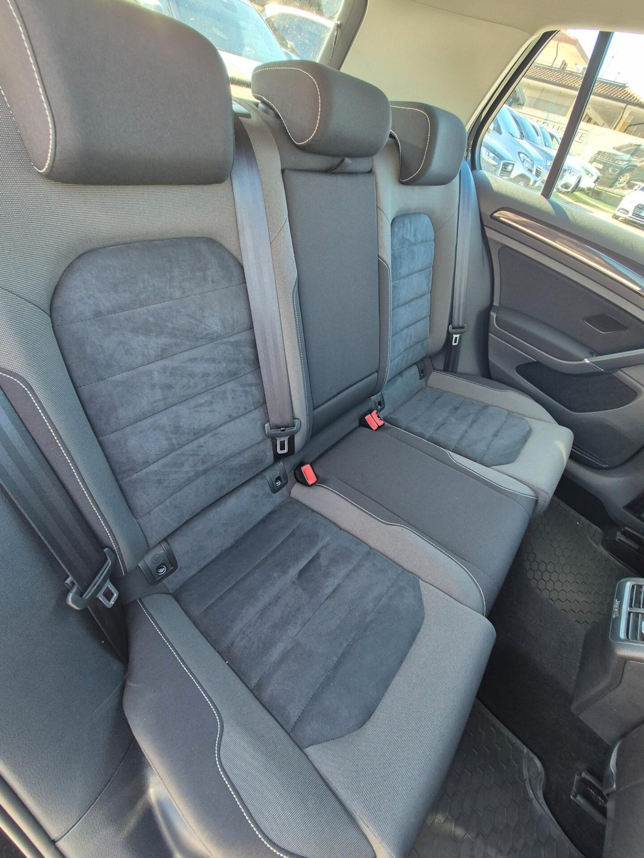 Volkswagen Golf 1.6 TDI 5p. Trendline BlueMotion Technology