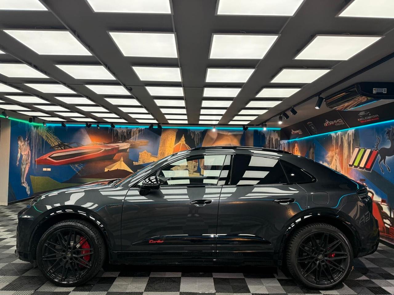 Porsche Macan EV Turbo (595)