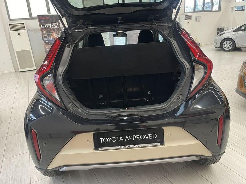 Toyota Aygo X 1.0B (72 CV) Lounge Air S-CVT