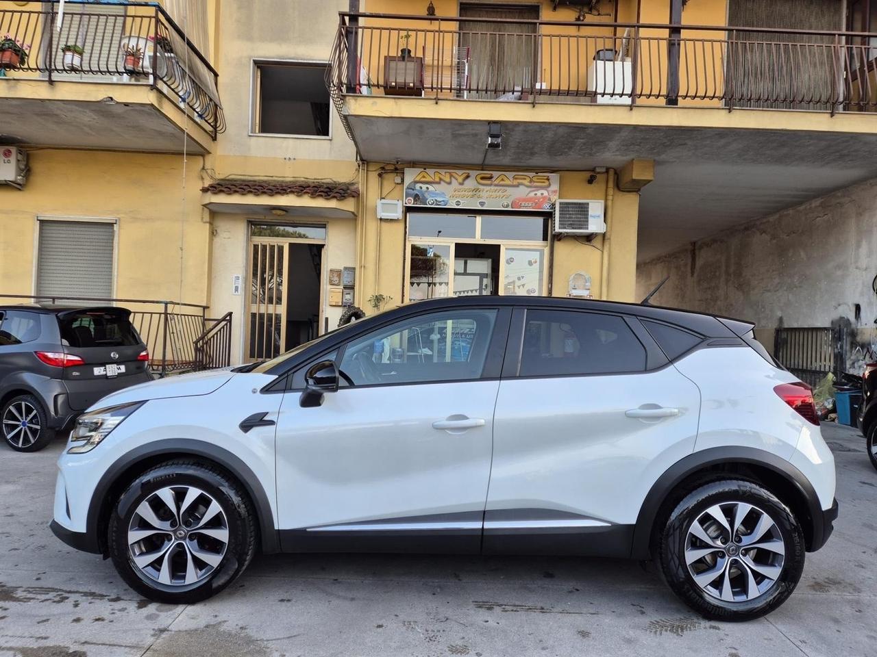 Renault Captur TCe 100 CV GPL Intens