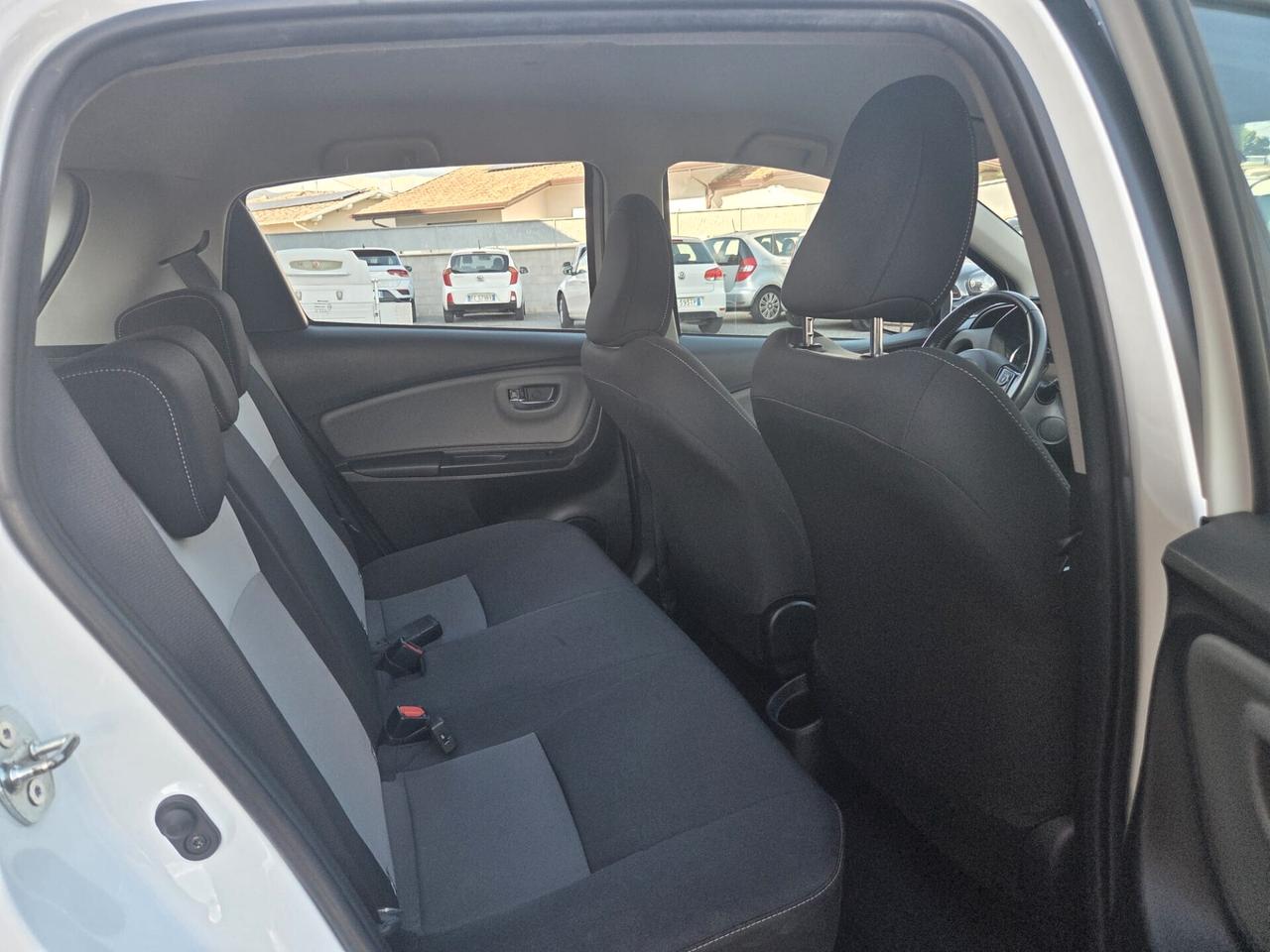 Toyota Yaris 1.5 Hybrid 5 porte Active