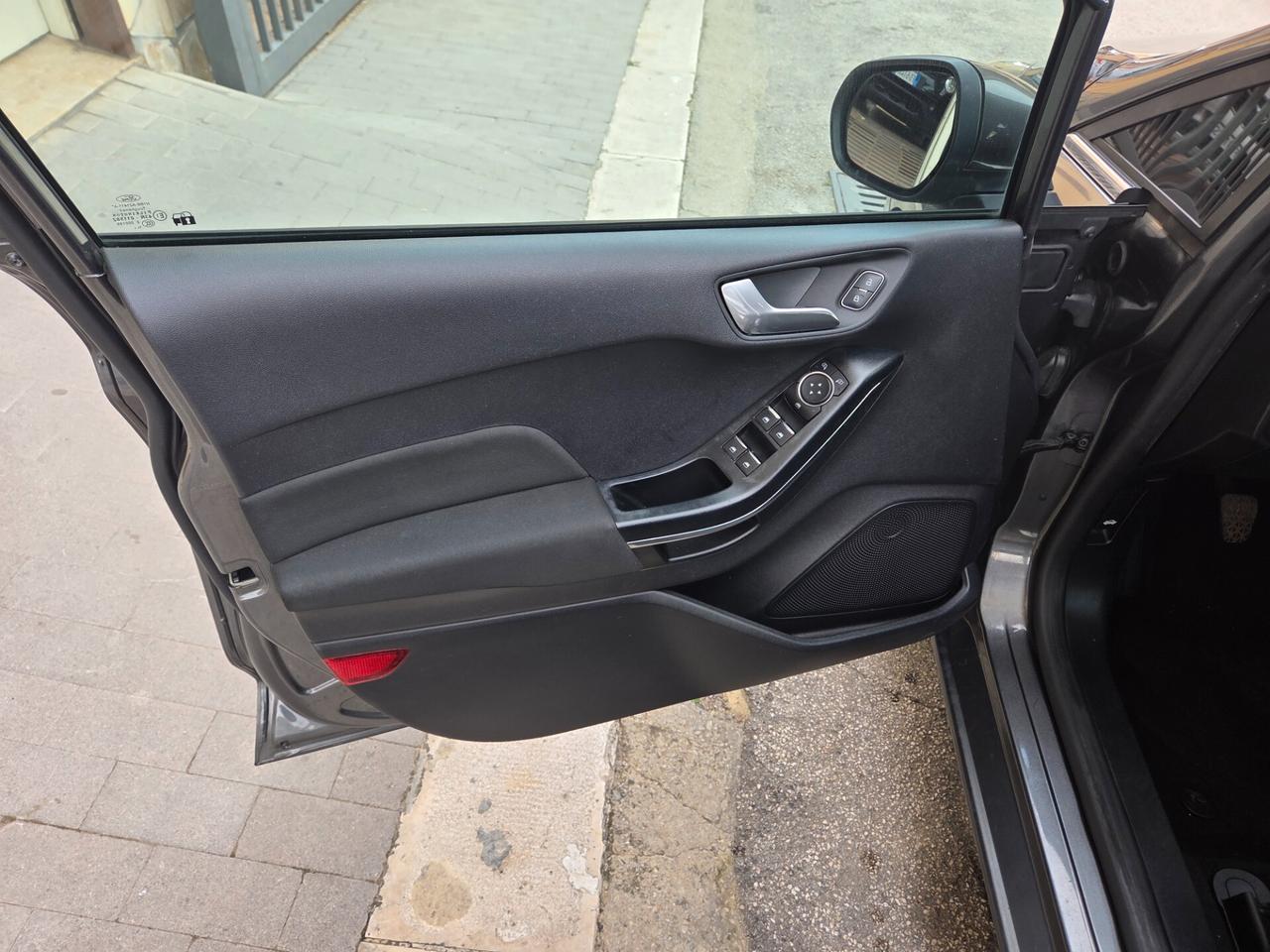 FORD FIESTA ANNO 2018 1.5 TDCI 85 CV NAVIG KM CERT
