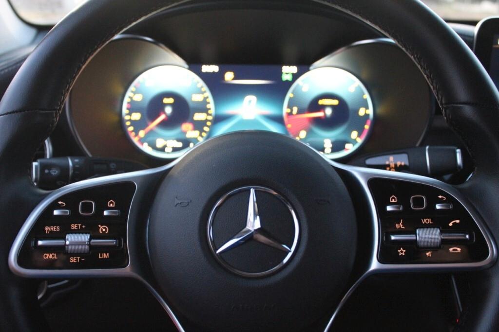 MERCEDES GLC 200 d Premium *AMG *Virtual Cockpit
