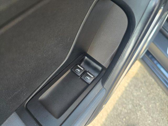 VOLKSWAGEN Maggiolino 2.0 TDI DSG Sport Automatica 19" Pelle Navi LED +