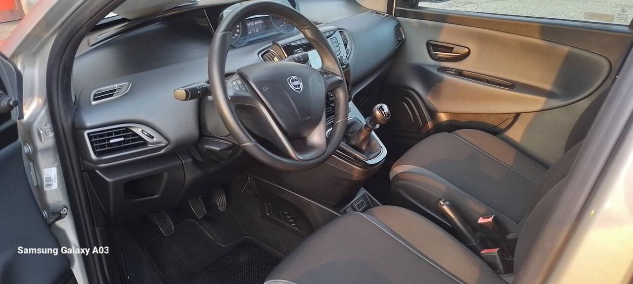 Lancia Ypsilon 1.2 GPL Ecochic