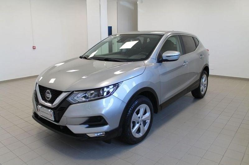 Nissan Qashqai 1.5 dCi 115 CV Business + Gancio traino