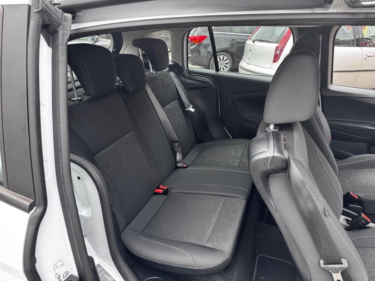 Ford B-Max 1.5 TDCi 75 CV Euro 6B Neopatentati