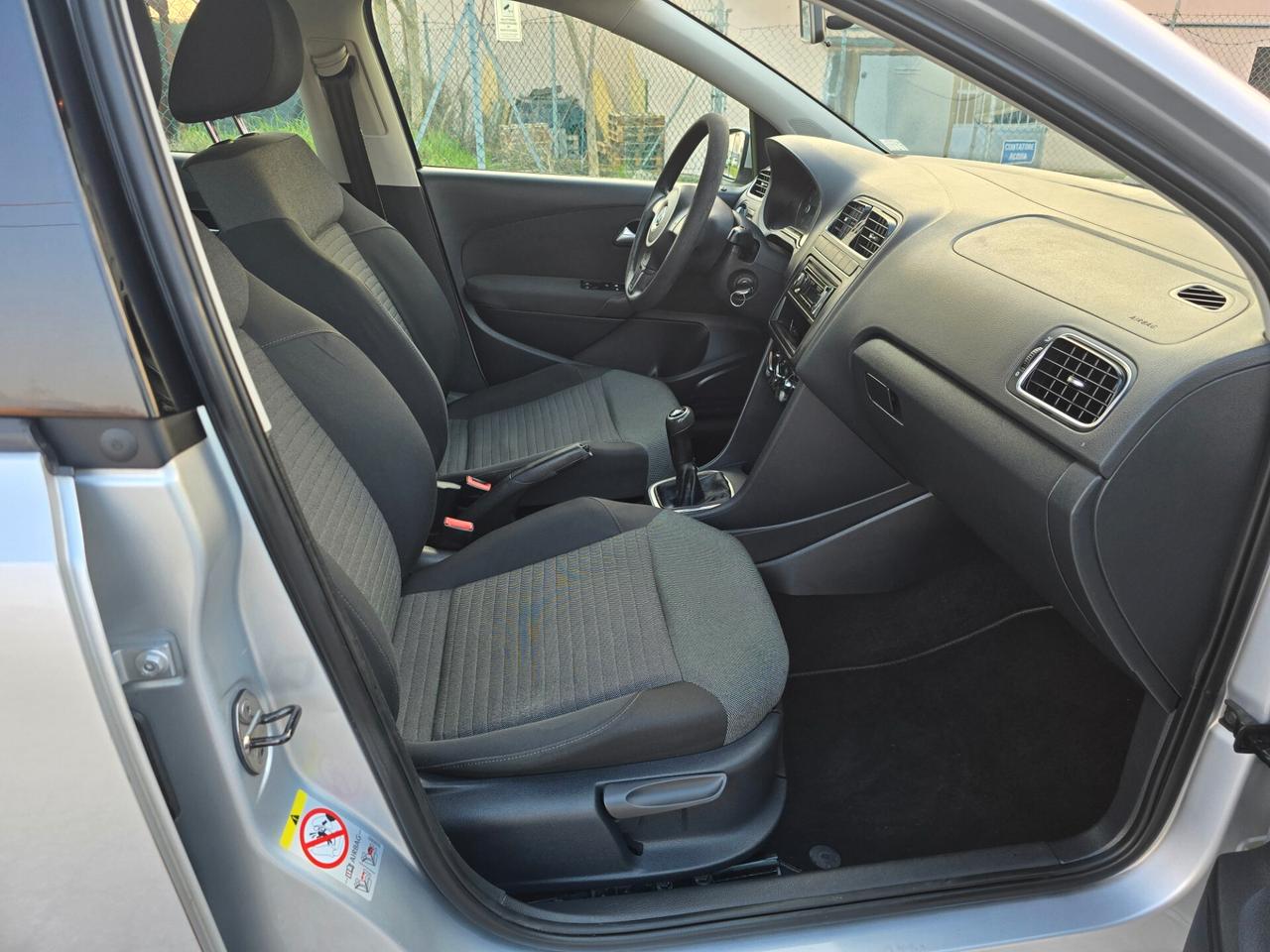 Volkswagen Polo 1.2 Benzina con GARANZIA NEOPATENTATI