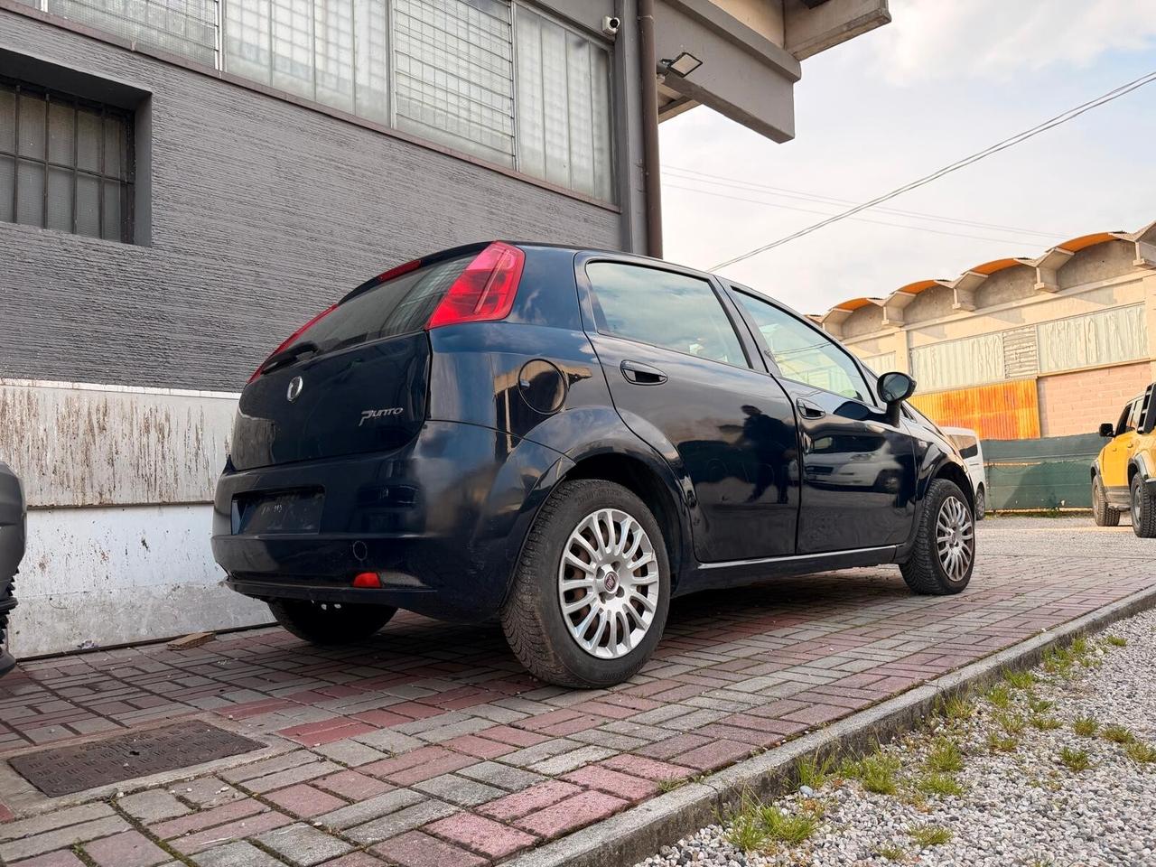 Fiat Punto 1.3 Multijet Diesel - 170.000 Km - Garanzia 12 mesi - OK NEOPATENTATI