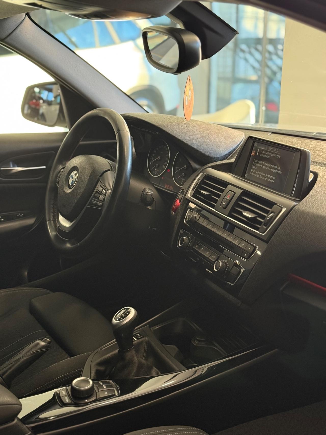 Bmw 116 116d 5p. Sport