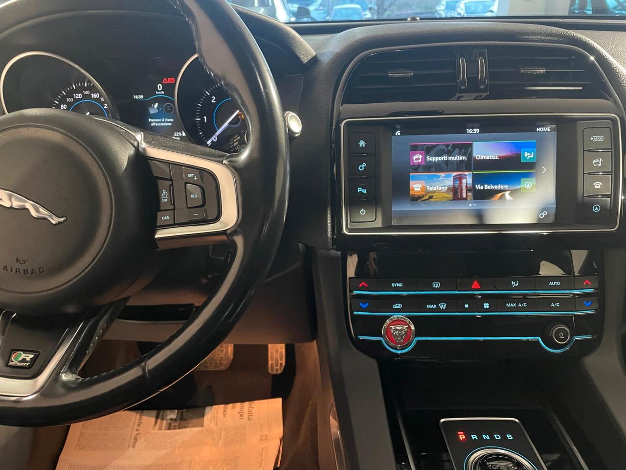 Jaguar F-Pace 2.0 D 180CV AUTOMATICA R-SPORT