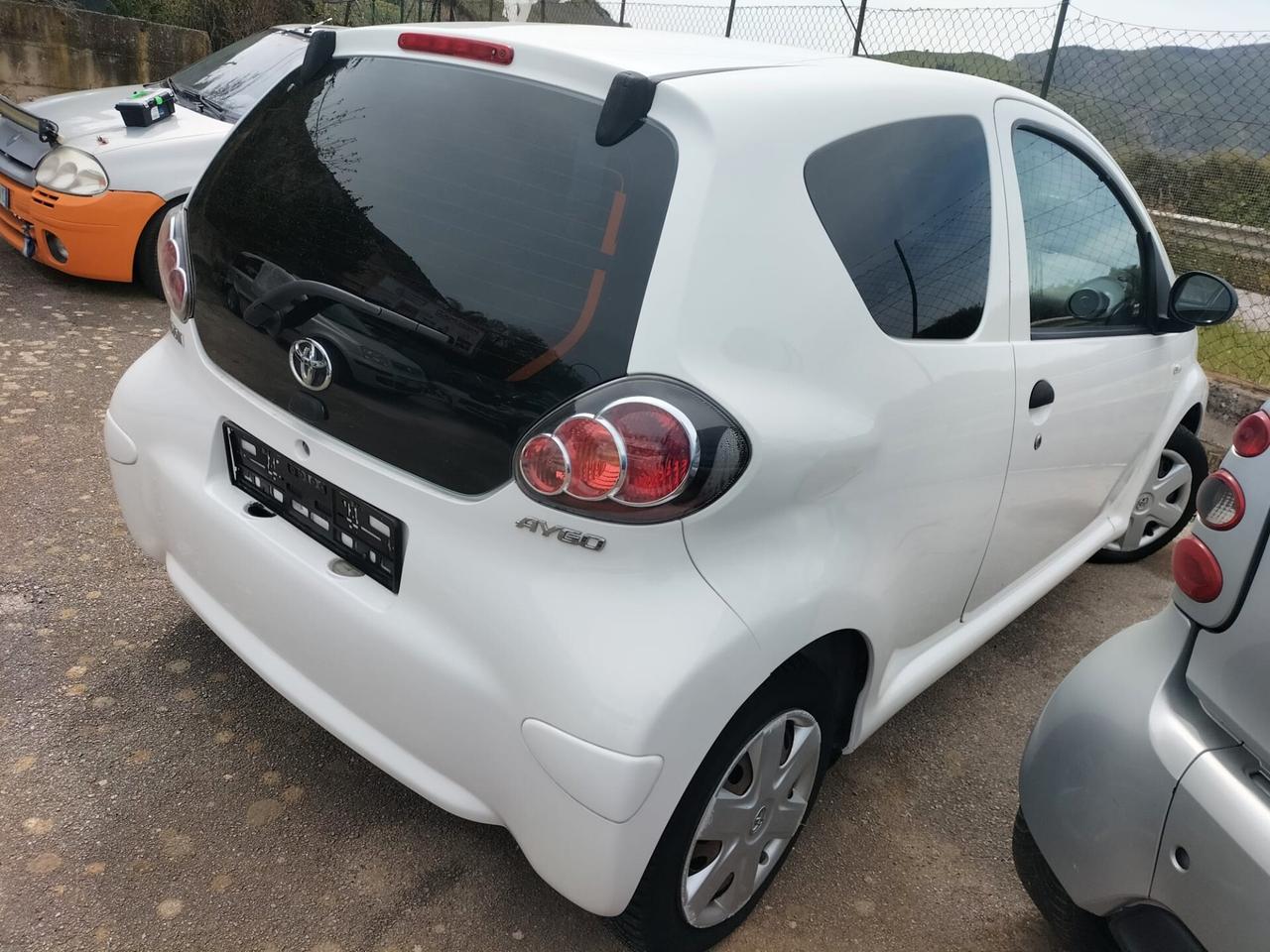 Toyota Aygo 1.0 - BENZINA - 68CV