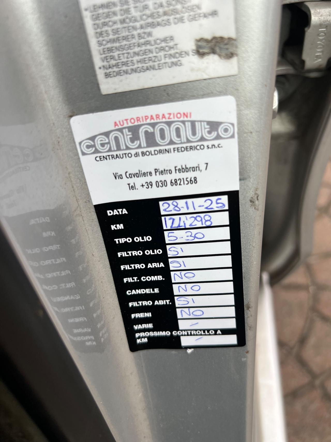 Toyota Yaris 1.0 benz - Garanzia 12 Mesi