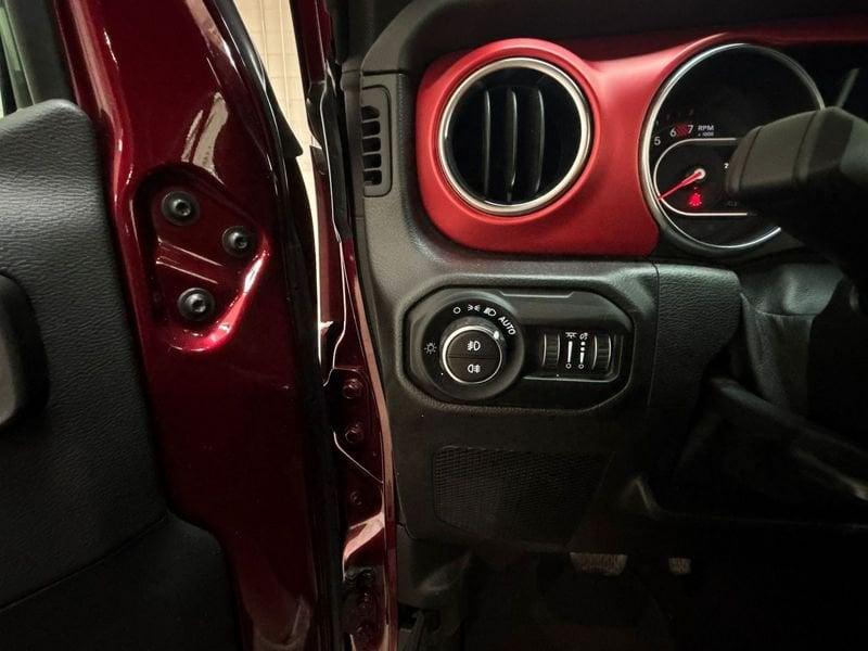 Jeep Wrangler 2.0T Unlimited Rubicon Auto 4WD
