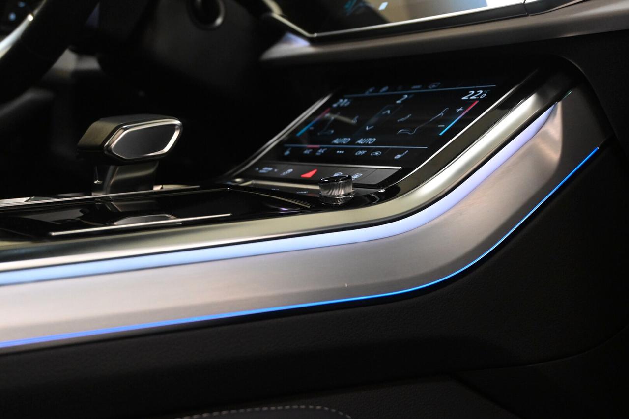 AUDI Q8 Q8 50 TDI 286 CV quattro tiptronic Sport